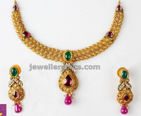 Latest Gold Necklace Set, Latest Gold Necklace, Latest Jewellery Designs, Latest Indian Jewellery, Indian Jewellery Design, Gold Necklace Set, Gold Necklaces, Latest Jewellery, All That Glitters