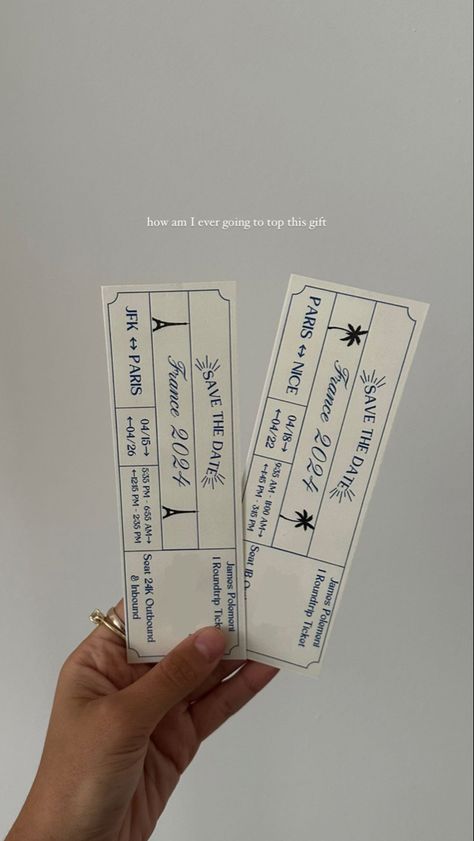 Paris Tickets Aesthetic, Present Tickets As Gift, Handmade Ticket Ideas, Diy Gift For Traveler, Travel Gift For Boyfriend, Travel Ticket Aesthetic, Gift Tickets Ideas, Travel Gift Box Ideas, Ticket Present Ideas