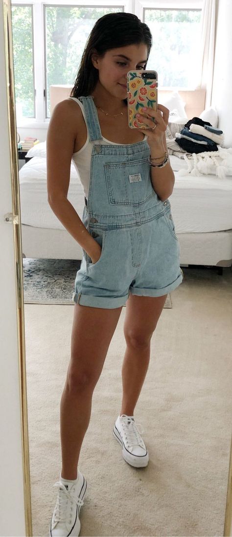 Magical Outfit Ideas, Dungarees Outfit, Denim Dungaree Shorts, Dungaree Shorts, Denim Dungaree, Dungarees Shorts, Summer Shorts Outfits, Denim Dungarees, Summer Heat