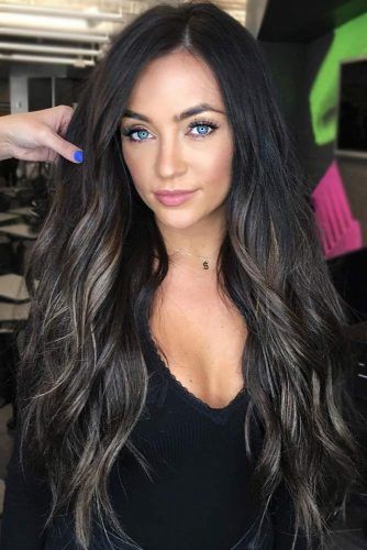 Dimensional Ideas Of Black Hair With Highlights And How To Make Them Real ★ Dark Hair Ideas, Longbob Hair, Rambut Brunette, Stylish Short Hair, Black Hair With Highlights, Hair Done, Long Dark Hair, Wavy Wig, Short Hair Wigs