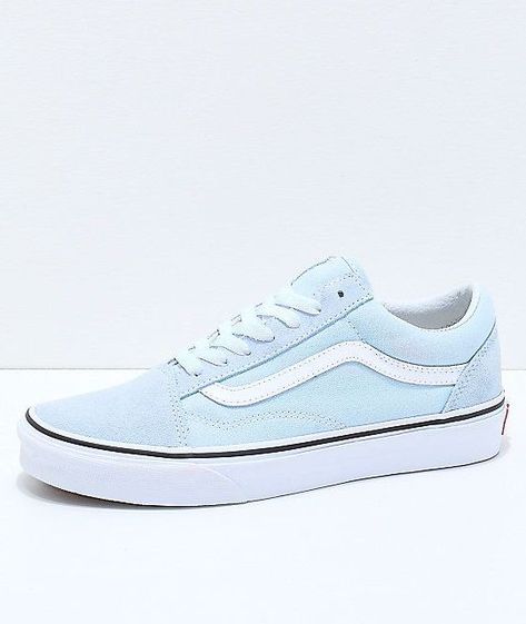 Vans Old Skool Baby Blue & True White Shoes #shoe #shoes #womenshoes Vans Wallpaper Iphone, Vans Slip On Outfit, Vans Azul, Vans Wallpaper, Light Blue Vans, Outfits With Vans, Vans Shoes Fashion, Vans Shoes Women, Cute Vans