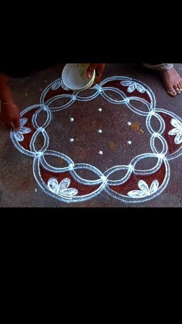 Deepam Rangoli, Design Rangoli, Indian Rangoli, Rangoli Ideas, Diwali Rangoli, Rangoli Designs With Dots, Free Hand Rangoli Design, Free Hand Rangoli, Beautiful Rangoli