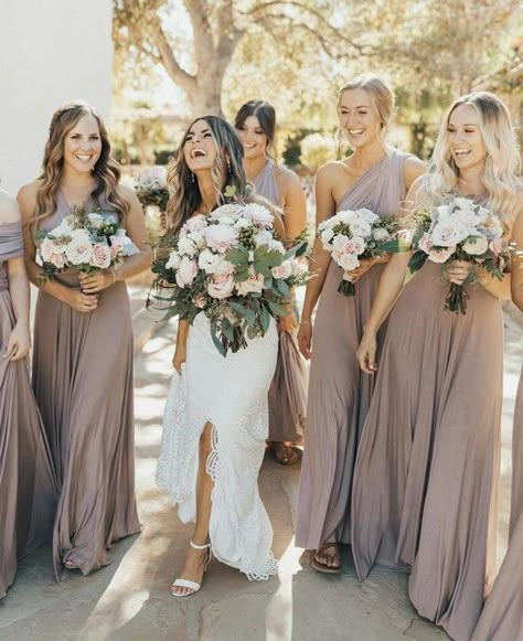 Bridesmaids in light brown color pallete - light brown bridesmaid dress Lulus Bridesmaid Dresses, Taupe Bridesmaid, Brown Bridesmaid Dresses, Women Standing, Convertible Bridesmaid Dress, Lace Bridesmaids, Grace Loves Lace, Fall Wedding Colors, Lace Bridesmaid Dresses