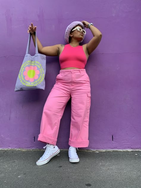 Pink Looks for Summer All Pink Outfit Summer, Outfit Nonbinary, Pink Outfit Summer, Red And Pink Outfit, All Pink Outfit, Coquette Academia, Queer Style, Bright Colored Outfits, Looks For Summer