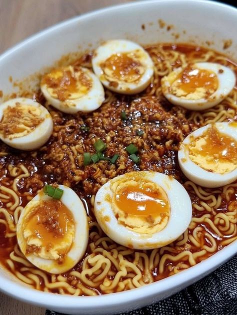 🍜🔥 Egg Ramen Boil with Spicy Garlic Butter Sauce 🔥🥚 Get ready for the most flavor-packed ramen you’ve ever tasted! 😋🍜 This Egg Ramen Boil features tender noodles, perfectly boiled eggs, and a spicy garlic butter sauce that brings the heat! 🌶️ If you love bold, rich flavors, this recipe is for you! 🔥✨ 🔥 Ingredients: For the Ramen Boil: 2 packs of ramen noodles 4-6 boiled eggs 1 large onion, diced For the Spicy Garlic Butter Sauce: 2 tablespoons minced garlic 3 sticks of butter (yes, 3! 😍)... Spicy Garlic Butter Sauce, Bigback Food, Egg Ramen, Spicy Eggs, Garlic Butter Sauce, Ramen Noodle, Yummy Comfort Food, Bring The Heat, Egg Noodles