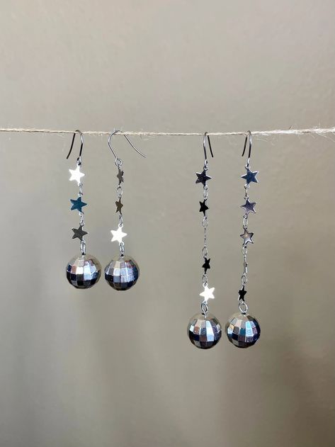 Mirrorball Accessories, Mirror Ball Earrings, Mirrorball Headband, Mirrorball Jewelry, Bejeweled Earrings, Silver Clothes, Disco Ball Earrings, Eras Outfits, Taylor Swift Tour Outfits