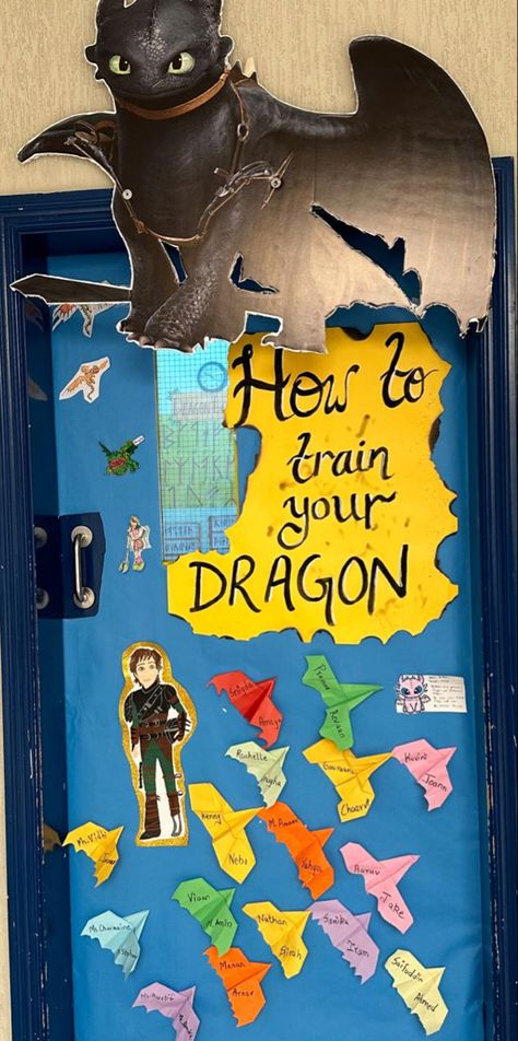 How To Train Your Dragon Classroom, Dragon Classroom, Dragon Classes, Dragon Stuff, Class Door, School Doors, Elementary Classroom Decor, Classroom Board, School Room