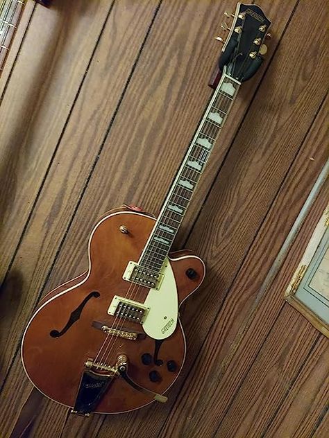 Imported version of a Classic 1950s guitar 1950s Guitar, Julian Core, Guitar Aesthetic, Retro Futuristic, Prop Design, Diesel Engine, Musical Instruments, Electric Guitar, Steam