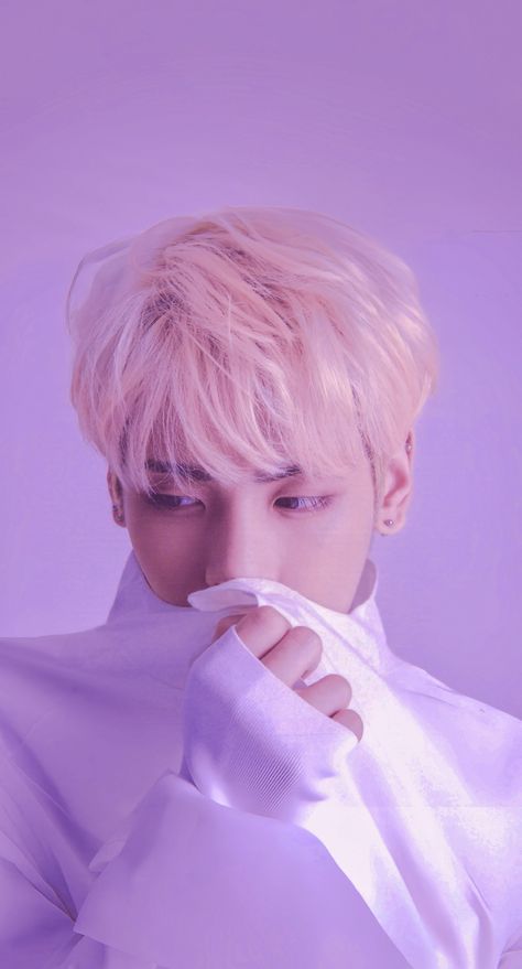 SHINee Jonghyun wallpaper Jonghyun Pictures, Jonghyun White Hair, Shinee Jonghyun Wallpaper, Jonghyun Selca, Jonghyun Wallpaper, Shinee Wallpaper, Shuffle Wallpaper, Astro Eunwoo, Jonghyun Shinee