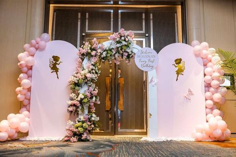 Fairyland Theme Decor, Butterfly Entrance Decor, Fairies Birthday Theme, Party Entrance Decoration, Fairies And Butterflies, Fairy Birthday Themes, Fairy Princess Birthday, 7th Birthday Party Ideas, Fairy Theme