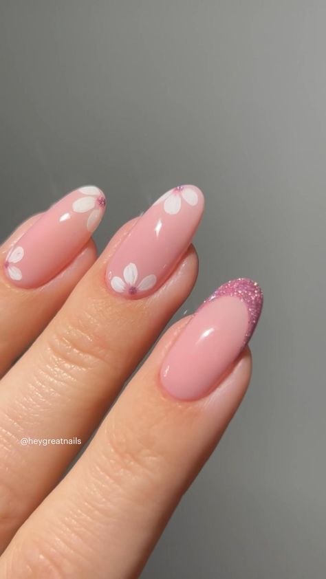 Quick Nail Art, Hello Nails, Subtle Nails, Simple Gel Nails, Pink Nail Art, Casual Nails, Pretty Nail Art Designs, Nail Art Designs Videos, Pretty Nail Art