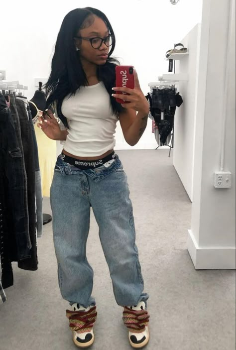 Lavins Outfit Girl, Fall School Outfits Highschool Baddie, Lavins Fits, Mode Zara, Fly Outfit, Streetwear Fashion Women, Cute Swag Outfits, Cute Everyday Outfits