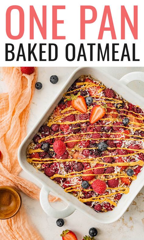 This one pan baked oatmeal went viral on TikTok for a reason. It requires 7 ingredients, comes together in one dish and has no added sugar! Berry Fruit Salad, Eating Bird Food, Oatmeal Diet, Healthier Habits, Healthy Food Habits, Breakfast Prep, Baked Oatmeal Recipes, Homemade Almond Milk, Diet Smoothie Recipes