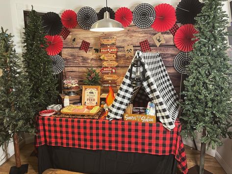 Fall Flannel Party Decor, Flannel And Flapjack Party, Channel The Flannel Party, Flannel Decorations Party, Flannel Christmas Party Theme, Flannel Holiday Party, Corporate Party Theme, Friends Holiday Party, Plaid Party Decorations