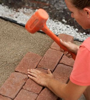 Gravel Walkway, Circular Patio, Wood Walkway, Landscape Tips, Concrete Path, Brick Pathway, Walkway Design, Brick Path, Brick Walkway