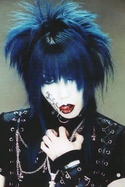 Vkei Clothes, Visual Kei Hair, Visual Kei Aesthetic, Visual Kei Outfits, Vkei Fashion, Kote Kei, Visual Kei Fashion, Cool Looking People, Desired Wardrobe