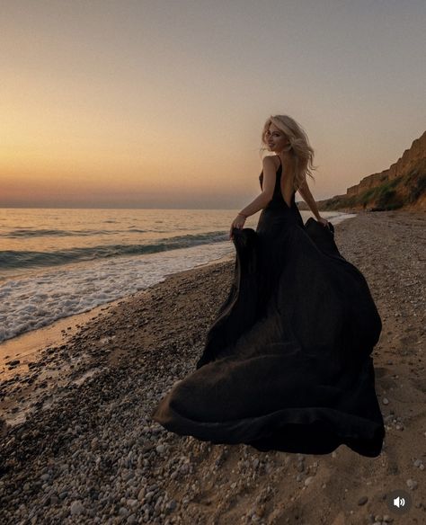 Dress At The Beach Photoshoot, Evening Beach Photoshoot, Black Gown Photoshoot, Beach Birthday Photoshoot Women, Dress In Water Photoshoot, Moody Beach Photoshoot, Golden Hour Beach Photoshoot, Beach Bday, Hawaii Photoshoot