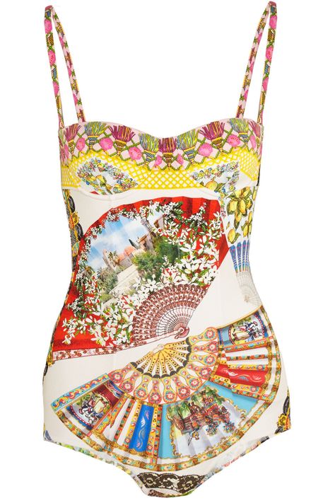 Cute One Piece Swimsuits, Designer Beach Wear, Dolce Gabbana Sunglasses, Pretty Lingerie, 50s Fashion, Boho Beach, Dolce & Gabbana, Fashion Stylist, Luxury Outfits