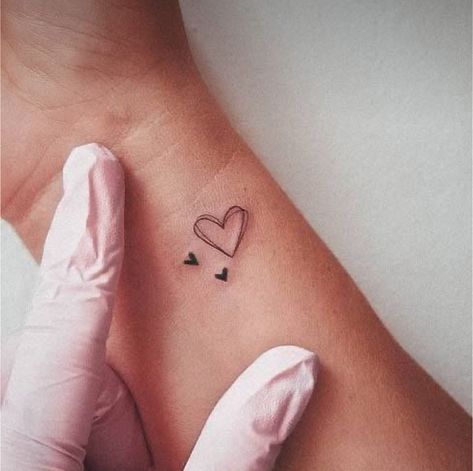 Tattoo Ideas Female Hand For Women, Tattoo Ideas Female Hand, Simple Heart Tattoo, Hand Heart Tattoo, Two Hearts Tattoo, Hart Tattoo, Heart Outline Tattoo, Heart Tattoo Ideas, Little Heart Tattoos