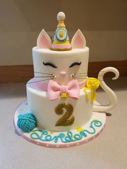 Cat Birthday Cake, Kitten Cake, Kitten Birthday Party, Birthday Cake For Cat, Cat Themed Birthday Party, Kitten Birthday, Kitty Cake, Cat Birthday Party, Animal Cakes