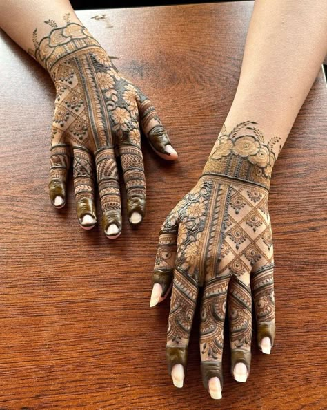 henna tattoo henna designs henna henna tattoos henna tattoo designs henna hand henna design henna tattoo design henna tattoos designs hennas hennas tattoo henna hands henna brows hennas designs henna designs easy henna haarfarbe henna brow mehndi design henna kleid henna abend kleid simple mehndi design henna augenbraue henna haarfarbe dm henna abend bridal mehndi design henna designs easy mehndi design henna design simple mehndi design henna back hand mehndi design bridal mehndi design… .. ... Mehndi Designs Latest Simple, Latest Finger Mehndi Designs, Henna Tattoo Design, Henna Hands, Short Mehndi Design, Tattoos Henna, Front Mehndi Design, Henna Hand, Henna Brows