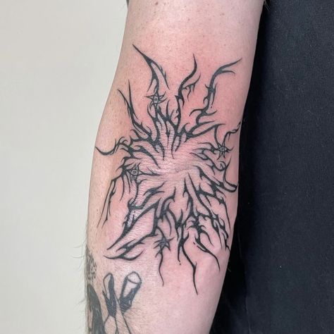 Cybersigilism Tattoo, Simple Hand Tattoos, Go Beyond Plus Ultra, Spiral Tattoos, Anime Tattoo Ideas, Elbow Tattoo, Web Tattoo, Sick Tattoo, Cool Forearm Tattoos