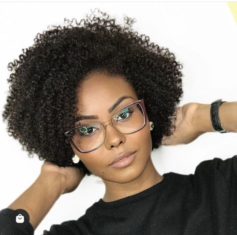 Natural Hair And Glasses, Afro Bob Hairstyles, Natural Hair Cuts Shape Medium Lengths, Natural Hair Inspiration Short, Natural Hair Cuts Shape, Natural Hair Bob Cut Black Women, 4c Curly Hairstyles, Curly Cuts Black Women, 3c Hairstyles Short