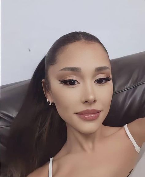 Ariana Grande Quotes, Ariana Grande Makeup, Ariana Instagram, Ariana Video, Ariana Grande Gif, Ariana Grande Fans, Ariana Grande Cute, Ariana Grande Style, Ariana Grande Photoshoot