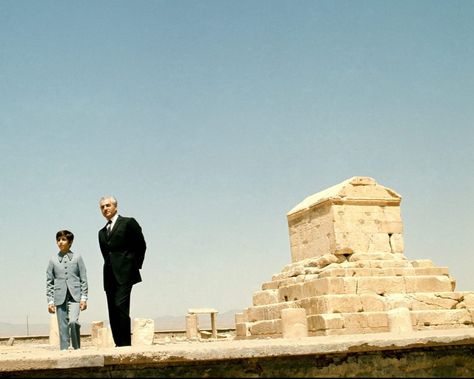 Tomb Of Cyrus The Great, Tomb Of Cyrus, Reza Shah, Best Flower Wallpaper, Reza Pahlavi, King Of Persia, Pahlavi Dynasty, Cyrus The Great, Farah Diba