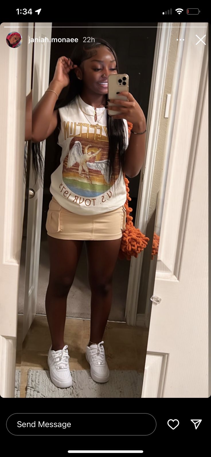 Tan Mini Skirt Outfit Black Women, Brown Mini Skirt Outfit Black Women, Kakhi Skirt Outfit Summer, Outfit With Khaki Skirt, Tan Skirt Outfit Black Women, Khaki Skirt Outfits Black Women, Outfits With Forces, Brown Mini Skirt Outfit, Tan Skirt Outfits