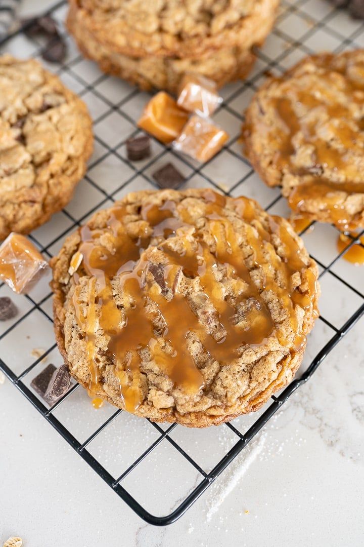 caramelia cookies on a cooling rack with the words crave cookies actual recipe for caramelia cookies