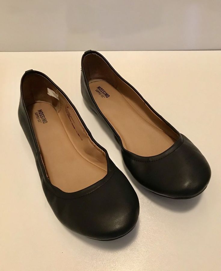 Mossimo Women's Black Ballet Flats Size 11W EUC #fashion #clothing #shoes #accessories #womensshoes #flats (ebay link) Black Ballet, Black Dress Shoes, All About Shoes, Black Ballet Flats, Dress Shoes Womens, Black Flats, Ballet Flats, Dress Shoes, Fashion Clothing