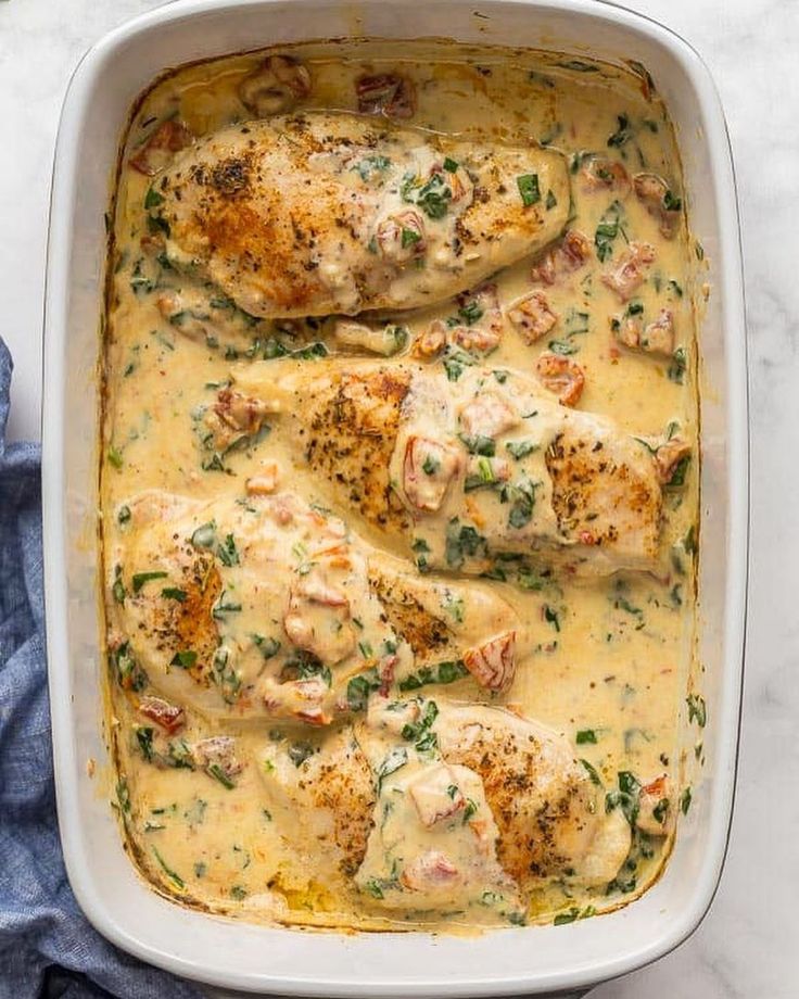 Ashley | Easy Family Meals on Instagram: “Making something special for the New Year this weekend? This (Baked!) Tuscan Chicken is at the top of my list! 🥰 It’s ready in 30 minutes…” Tuscan Chicken Bake Recipes, Baked Chicken Meal Ideas, Tuscan Chicken Recipes, Baked Tuscan Chicken, Italian Chicken Breast, Perfect Baked Chicken Breast, Perfect Baked Chicken, Creamy Tuscan Chicken, Baked Chicken Recipes Easy