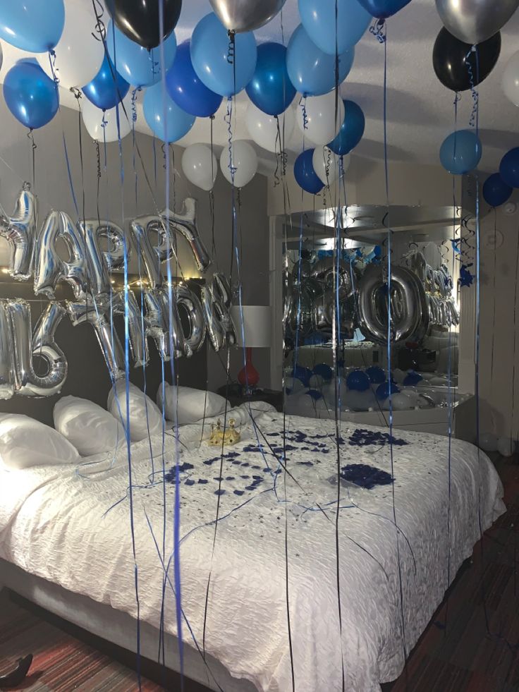 Hotel room decorations for Him | Birthday room surprise, Birthday ...