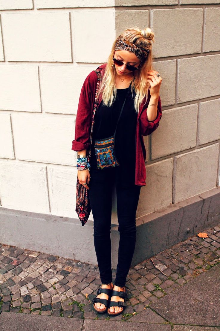 Nanda Schwarz: Some new(s)tuff Cardigan Brandy Melville, Hippie Look, Paris Mode, Looks Street Style, Mode Inspiration, Get Dressed, Boho Outfits, Passion For Fashion, Boho Fashion