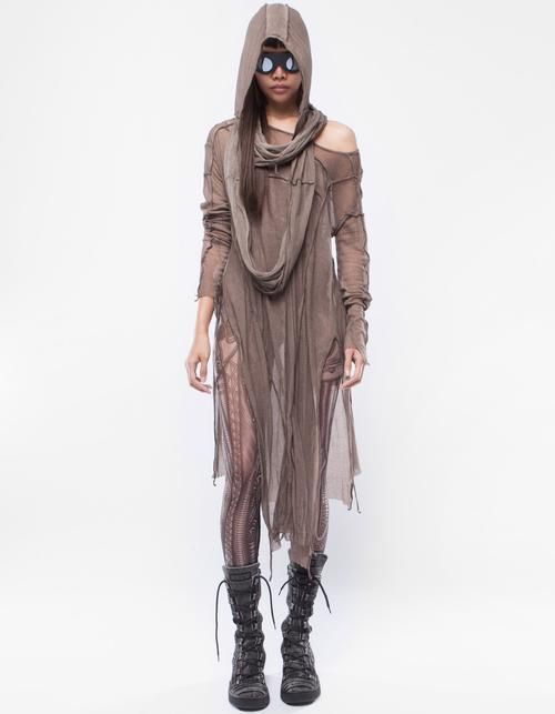 Messy Outfit, Apocalypse Fashion, Dystopian Fashion, Apocalyptic Fashion, Burning Man Outfits, Concept Clothing, Hooded Dress, Oversized Dress, Japanese Cotton