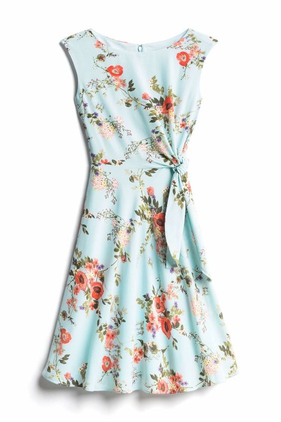 I love this dress!! Stitch Fix Outfits, Stitch Fix Stylist, Fashion Over 40, Wrap Dress Floral, Blue Dress, Over 40, Look Fashion, Stitch Fix, Spring Summer Fashion