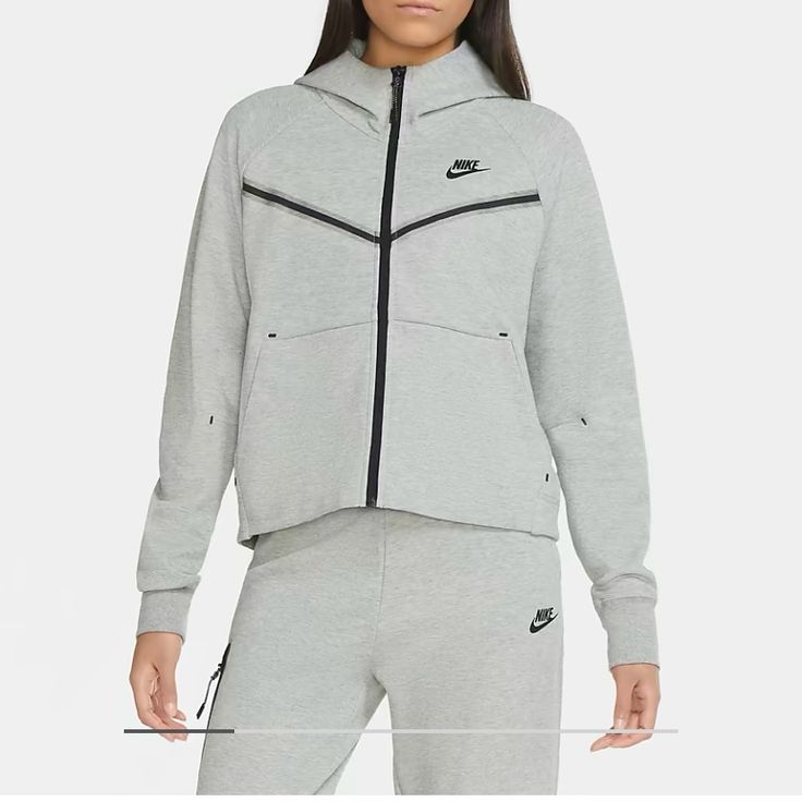 Nike Gray Fleece Wind Runner Brand New Nike Jumpera, Nike Tech Fleece Black Grey, Tec Fleece Nike, Nike Tech Fleese, Nike Grey Hoodies, Nike Tech Fleece Womens Drip, Nike Zip Hoodie Grey, Cheap Nike Sportswear Sweatshirt, Ensemble Nike Fleece