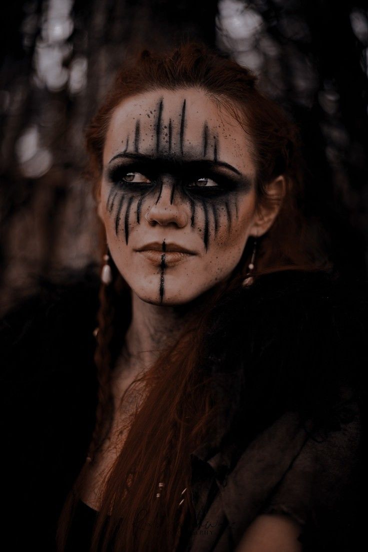 Nordic Sisterhood, Vikings Costume Diy, Pagan Makeup, Viking Face Paint, Warrior Makeup, Viking Halloween Costume, Viking Makeup, Vikings Halloween, Viking Cosplay