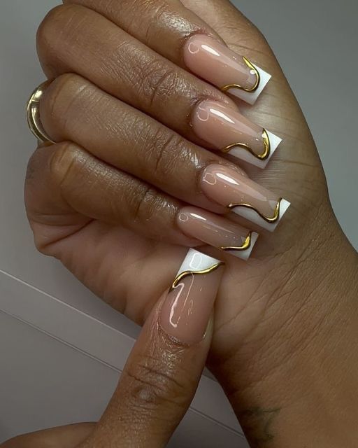 Orange Classy Nails, High French Nails, Gold And French Tip Nails, Nails Acrylic For Birthday, Dope Nail Designs French Tip, Nails Acrylic Gold And White, Gold Nails Acrylic Square, Birthday Nails White And Gold, French Tip Square Nails With Design