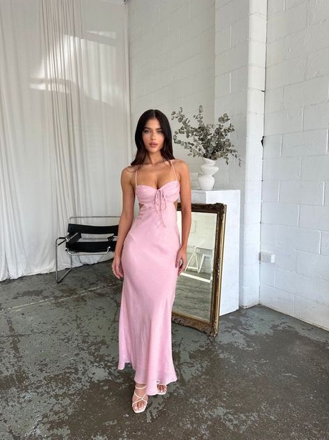 Elegantes Party Outfit, Prom Dress Inspo, Pink Formal Dresses, Prom Dress Inspiration, Pretty Prom Dresses, Dream Dresses, Grad Dresses, Hip Dress, Dress Inspo