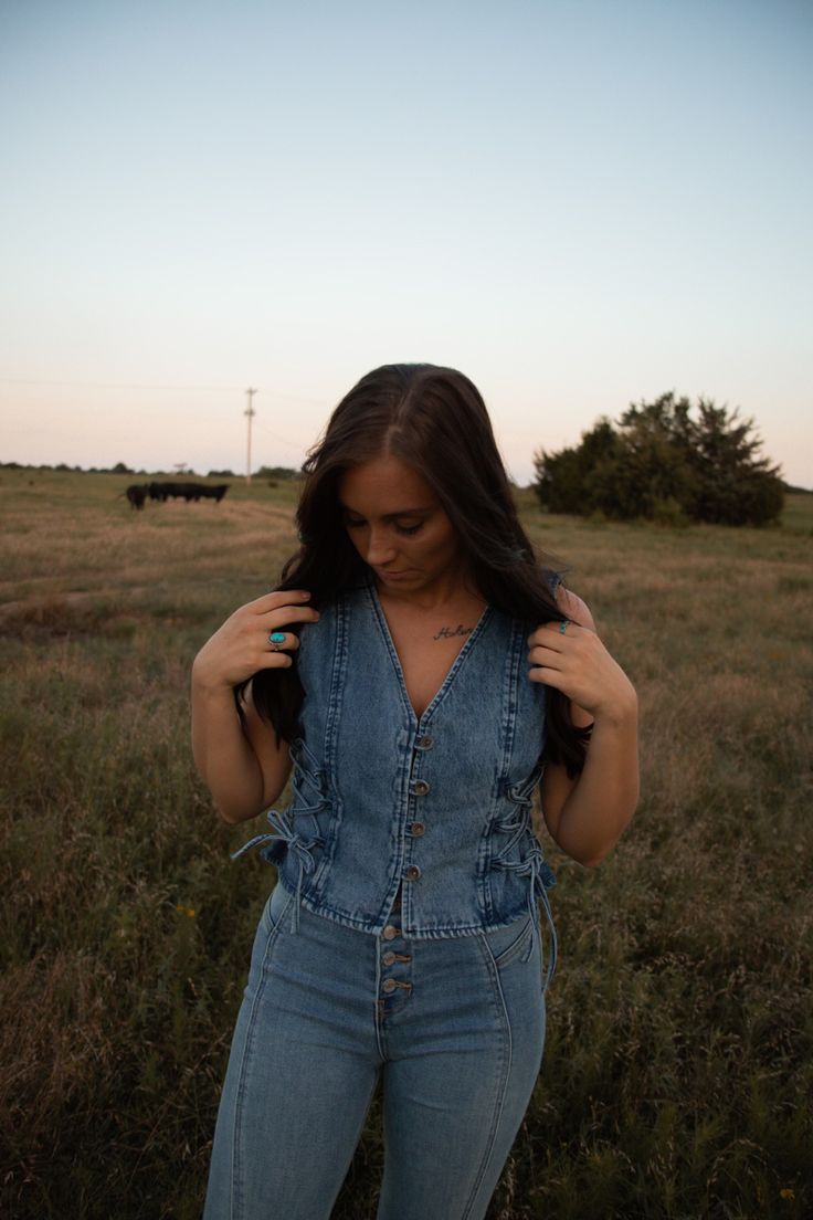 This top is great for country concerts. We love a jean on jean moment. Jean On Jean, Long Sleeve Outfits, Jean Vest, Country Concerts, Jacket Vest, Western Outfits, Denim Vest, Dream Wardrobe, Love A