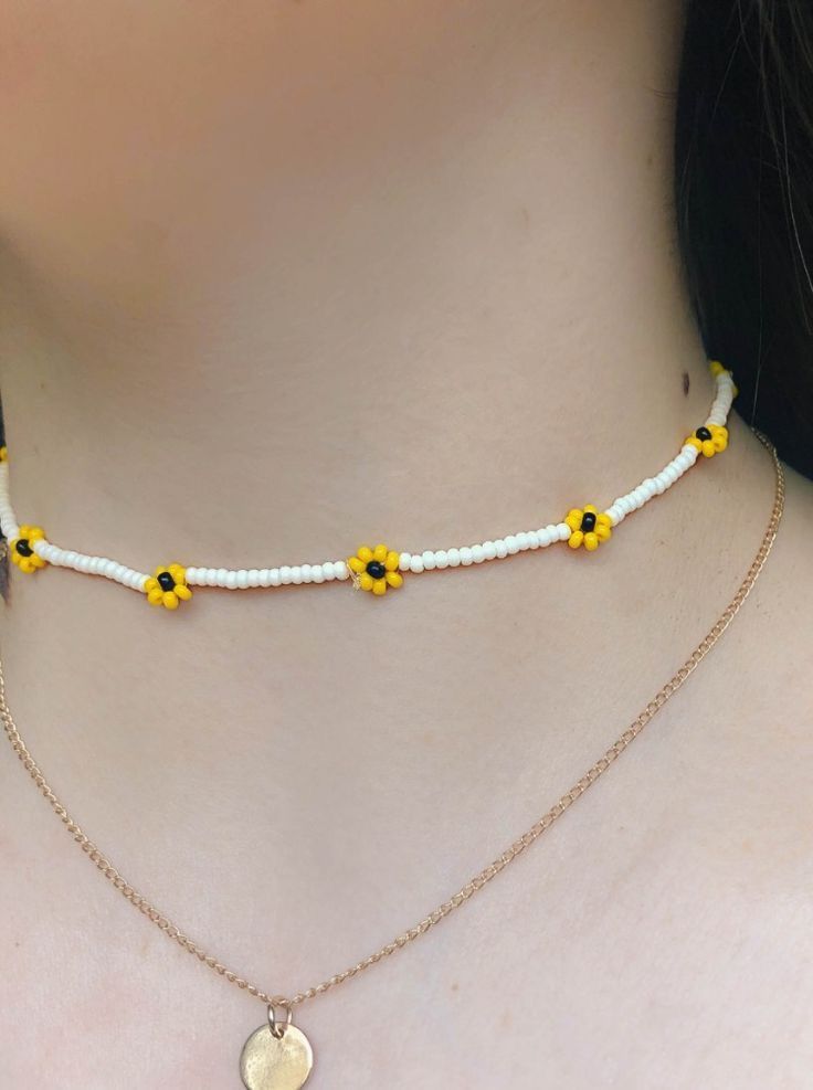 Cincin Diy, Choker Diy, Pulseras Kandi, قلاد�ات متدلية, Sunflower Daisy, Indie Jewelry, Beaded Necklace Diy, Favorite Flower, Handmade Wire Jewelry