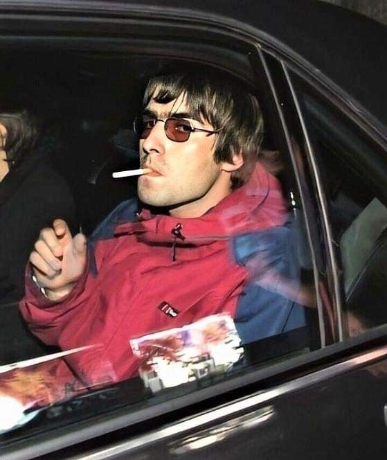 Oasis Aesthetic, Liam Oasis, Oasis Album, Liam Gallagher Oasis, Liam And Noel, Oasis Band, Throw It Back, Noel Gallagher, Liam Gallagher