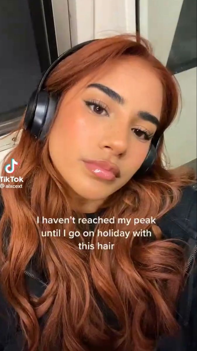 Copper Hair W Money Piece, Ginger Hair Color Tan Skin, Ginger Hair Morena, Orange Hair Medium Skin, Chestnut Orange Hair, Auburn With Dark Roots, Ginger Red Hair With Money Piece, Dark Burnt Orange Hair, Copper Hair For Tan Skin