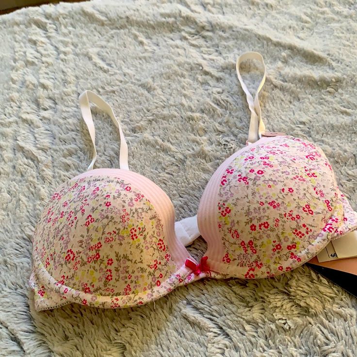 Floral Push Up Cute Bra Spring Floral Print Multicolor Bra, Spring Feminine Bra With Floral Print, Feminine Spring Bra With Floral Print, Feminine Floral Print Bra For Spring, Feminine Spring Floral Print Bra, Spring Feminine Floral Print Bra, Feminine Beige Bra For Spring, Bras Cute, Floral Bras