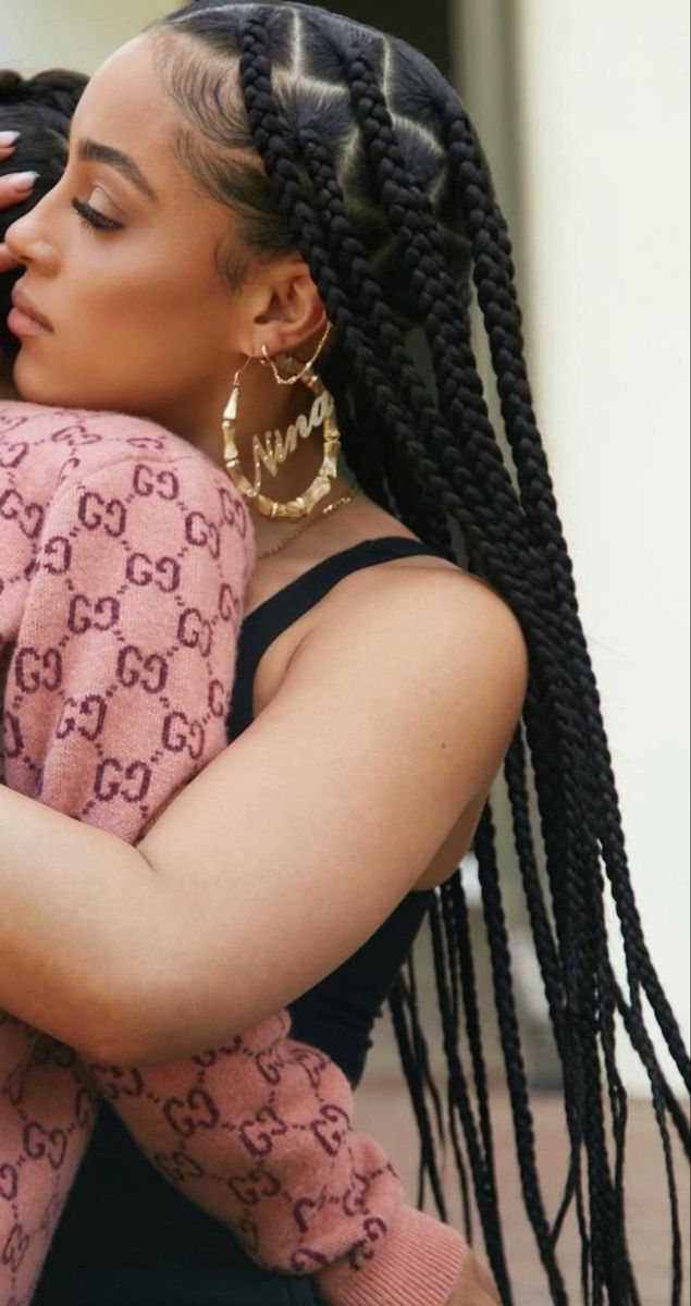 Joie Chavis Braids, Pop Smock Braids, Jumbo Braids Natural Hair, Bra Length Braids, Braidouts On Natural Hair, Short Braids Hairstyles, Goddess Cornrows, Big Twist Braids Hairstyles, Box Braids Images