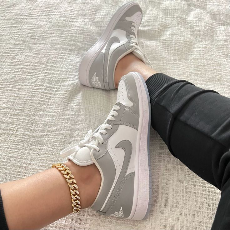 In love with this colorwayaj1 airjordan1 airjordan1low aj1low wolfgrey Airjordan1 Low, Nike Jordan Mujer, Teenage Sneakers, Air Jordans 1 Low, Tenis Nike Jordan, Nike Jordan Low, Jordans Low, Nike Jordans Women, Nike Air Jordan Low