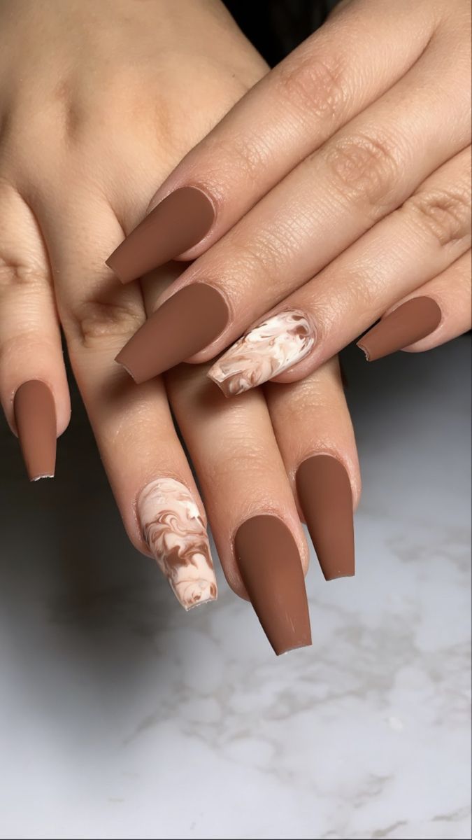 Brown Acrylic Nails, Brown Nails Design, Hello Nails, Fancy Nails Designs, Simple Gel Nails, Short Acrylic Nails Designs, Brown Nails, Elegant Nails, Fall Nail