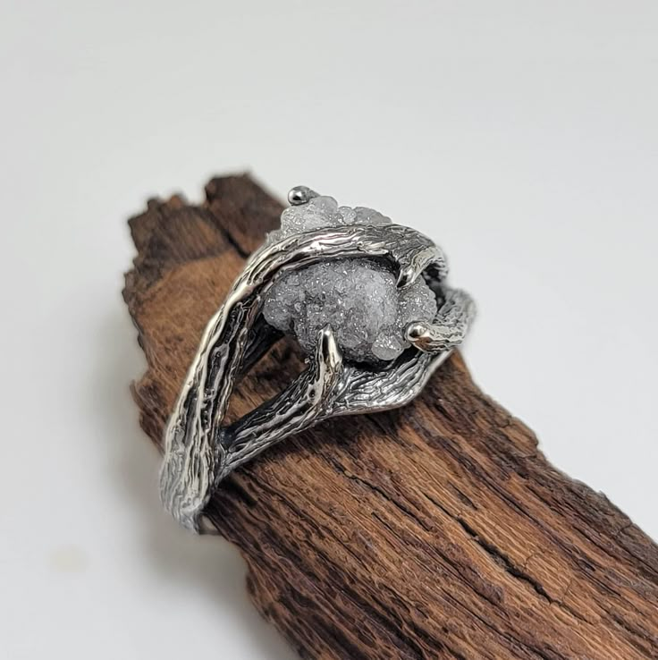 Rough Diamond Twig Engagement, Antique White Gold Branch Ring - Floating Diamond - DV Jewelry Designs Luxury Hand Forged Stackable Rings For Promise, Masculine Promise Ring, Rough Cut Wedding Ring, Raw Gem Engagement Ring, Rough Cut Diamond Ring, Engagement Rings Goth, Fairy Rings Jewelry, Wax Casting Jewelry, Alternative Wedding Rings Silver